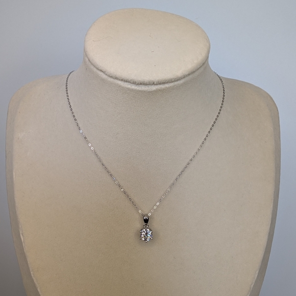 1ct Moissanite Necklace - Picture 4 of 10